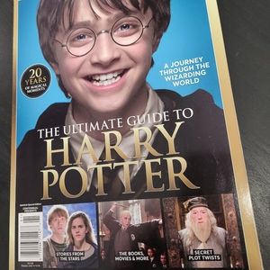 Harry Potter Magazine - Centennial Presents Anniversary Spotlight Collector's
